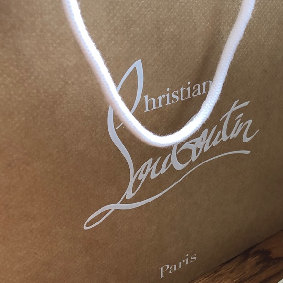 Meet your Posher, Susan - Picture 1 of 1